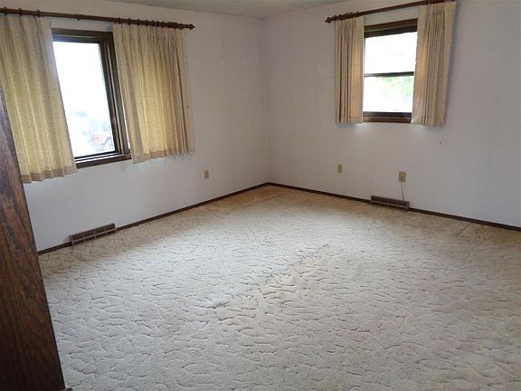 5th image of 231 Sunrise Ct