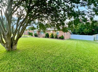 6312 Eastport Rd, Virginia Beach, VA 23464