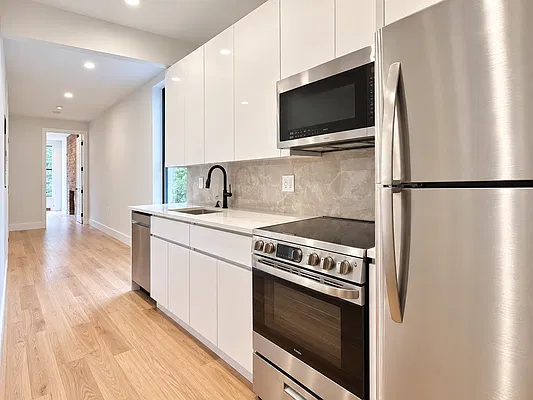 Kitchen, photo 1