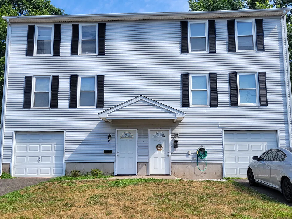 75 Burnham St