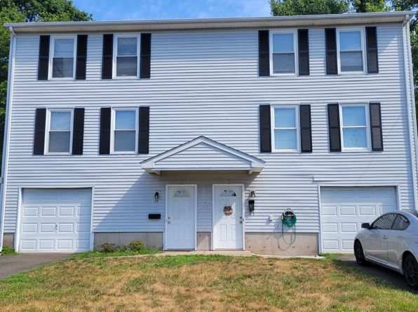75 Burnham St