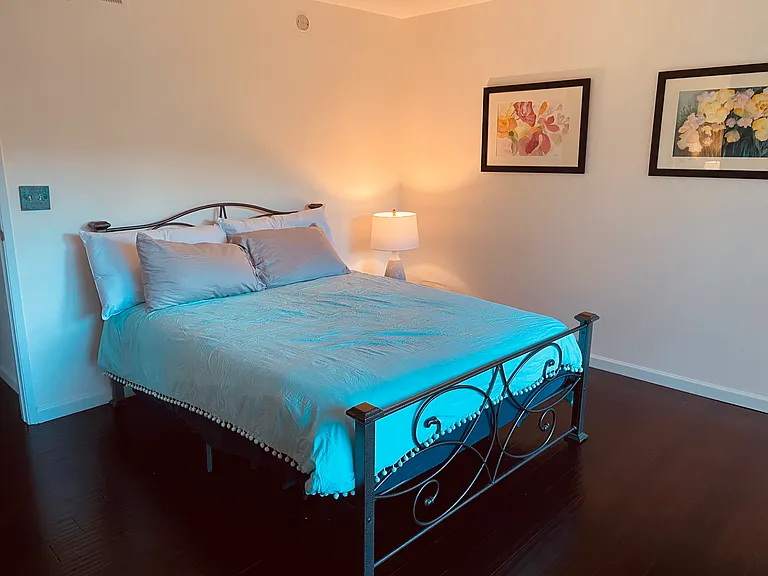 1074 Miramonte Dr — Photo 9