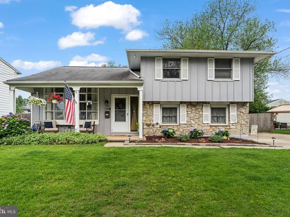 202 E Franklin Ave, Edgewater Park, NJ 08010