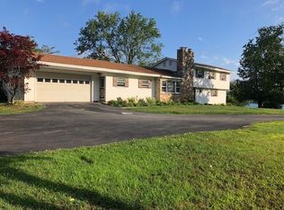 388 Black Point Rd, Ticonderoga, NY 12883