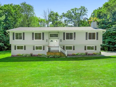 24 Greenbriar Drive, Chappaqua, NY, 10514