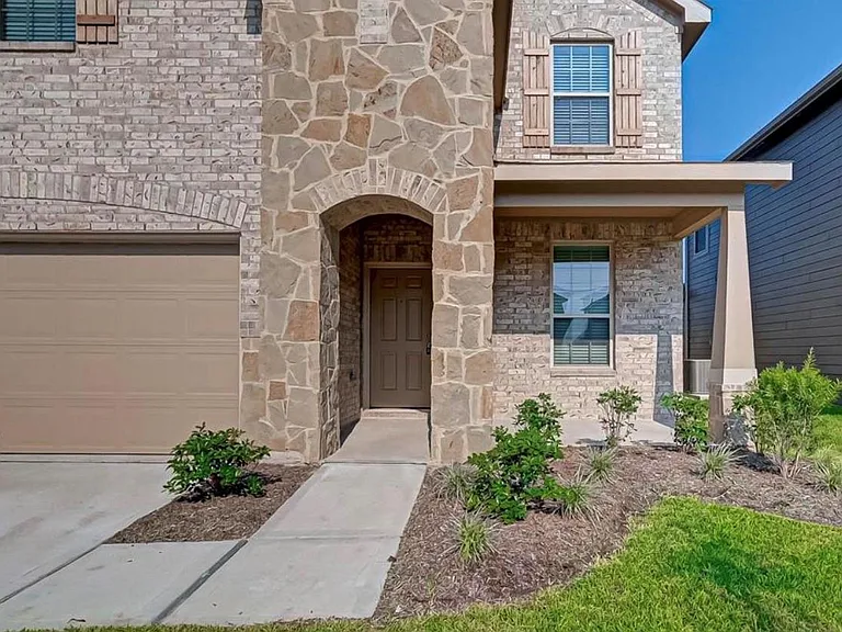 1623 Avocet Way — Photo 3