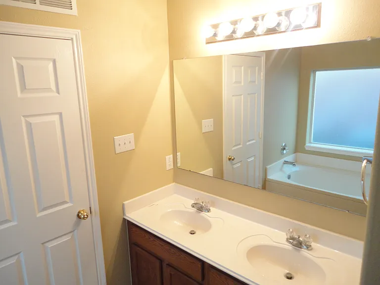 21406 Sunrise Brook Ln — Photo 8