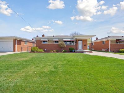 28646 Aline Dr, Warren, MI, 48093