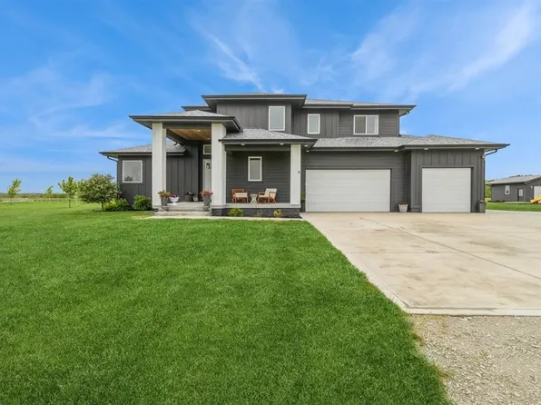 7124 43rd Ave, Norwalk, IA 50211