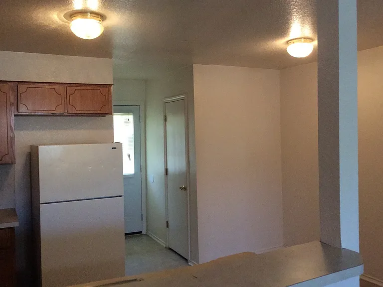 4002 Madison Dr #C — Photo 8