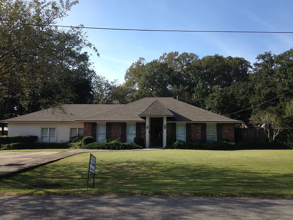 1st image of 106 Higdon St
