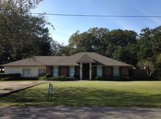 106 Higdon St, New Iberia, LA 70563
