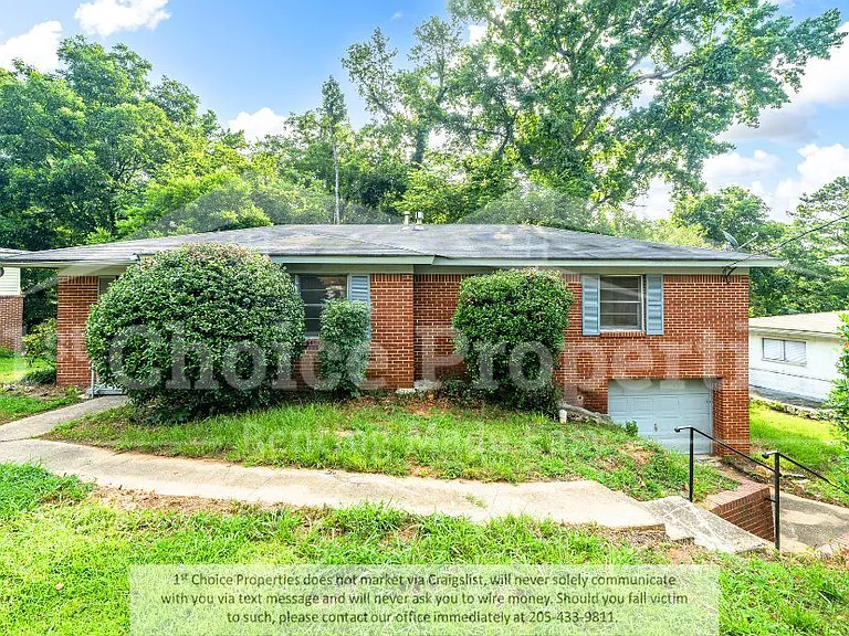 1321 Hatfield Ln — Photo 1