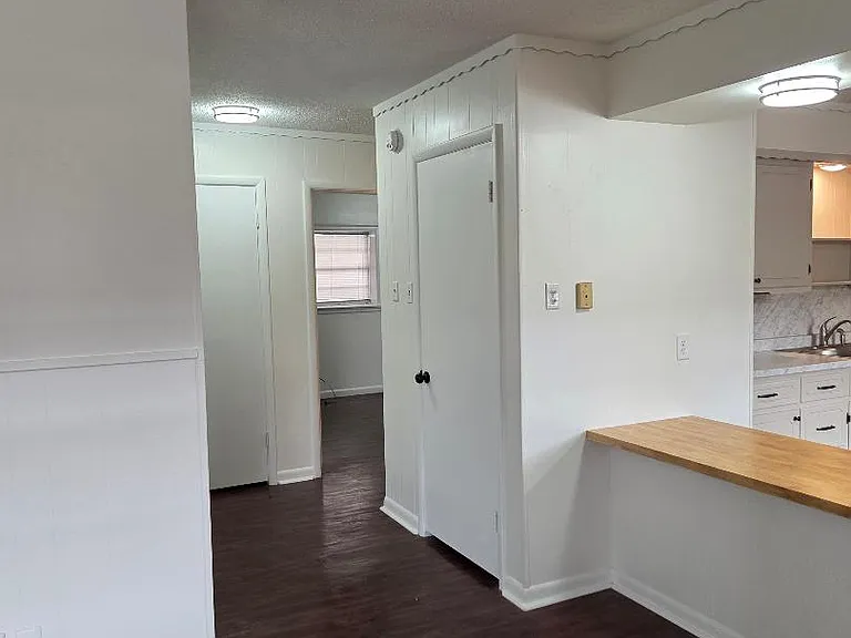 217 Parkins St #3 — Photo 5