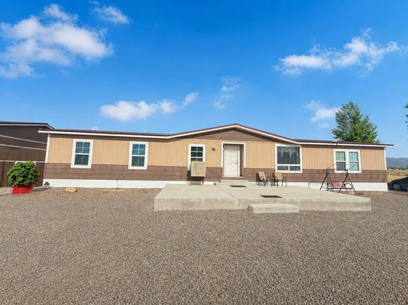 145 Manzano View Rd, Los Lunas, NM 87031