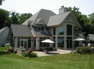3311 S Shore Dr, Delavan, WI 53115