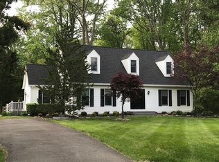 307 E Millstream Rd, Cream Ridge, NJ 08514