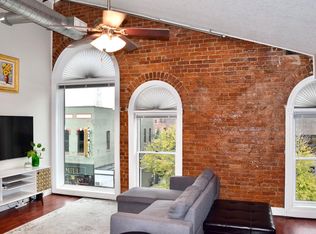 135 E Prairie Ave APT 3, Decatur, IL 62523