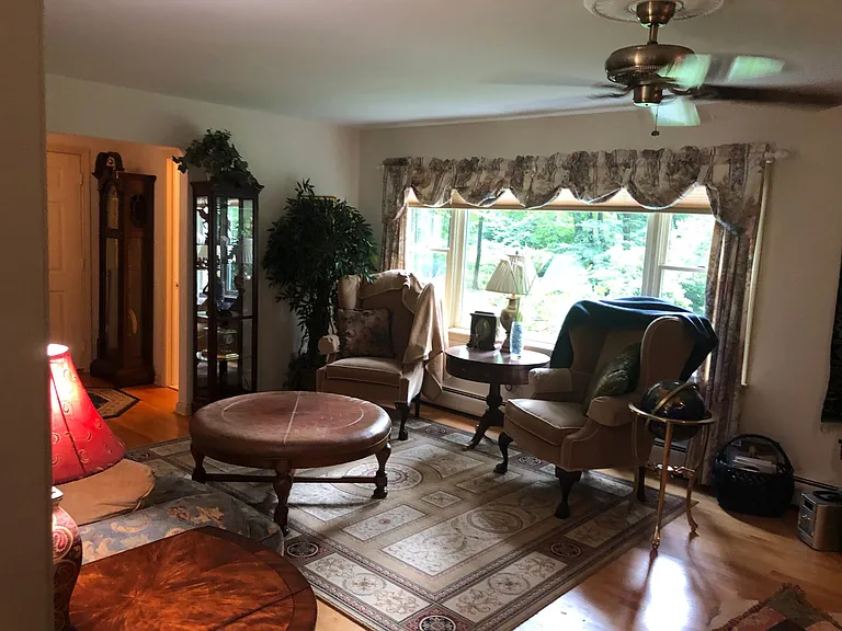58 Rowley Rd — Photo 13