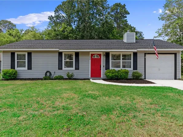 206 Muskogee Ct, Saint Marys, GA 31558