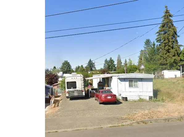403 NE 6th St, Oakland, OR 97462