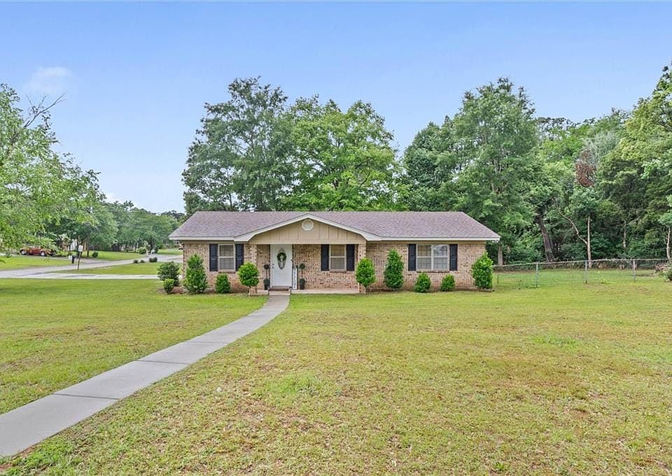 1st image of 3054 Cottage Knoll Dr