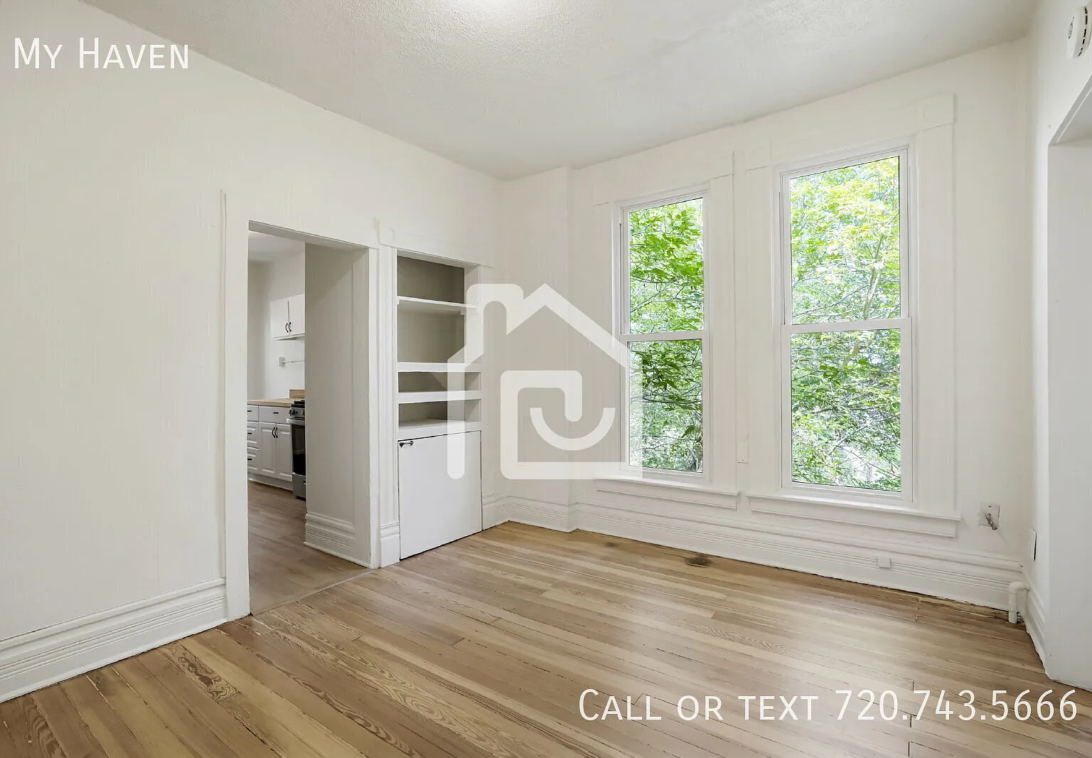 Charming 1BR in Denver's Whittier Neighborhood Steps from City Park — Photo 3