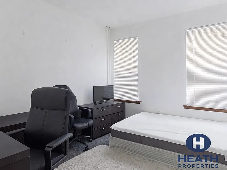 10 Parker Hill Ave #3 — Photo 8