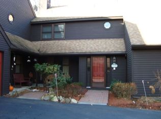 14 Stacey Cir, Windham, NH 03087