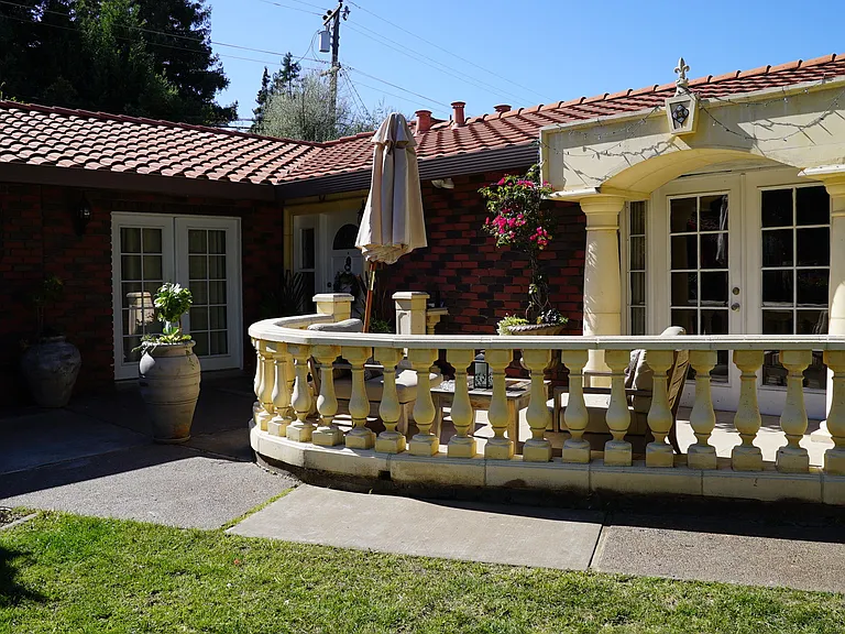 Ethel St — Photo 44