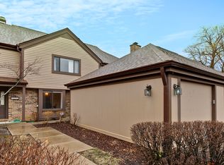 1321 Fairfax Ln, Buffalo Grove, IL 60089