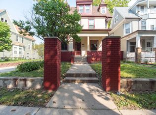 3220 W Juneau Ave, Milwaukee, WI
