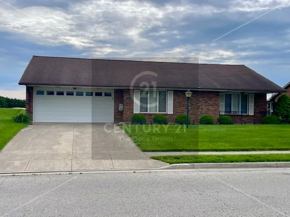 323 Westview Dr, Piqua, OH 45356