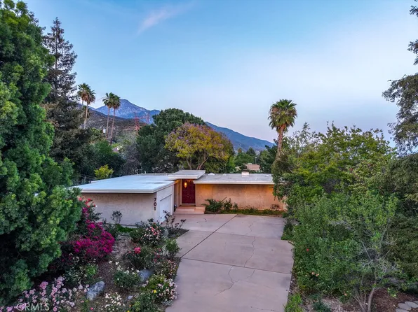 701 Kilbourne Dr, Upland, CA 91784