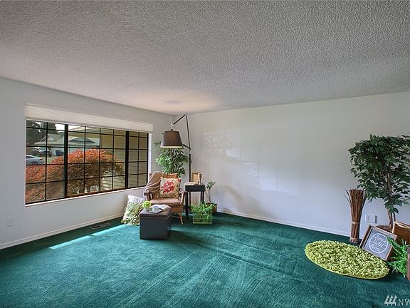 3rd image of 2409 Skyway Ln