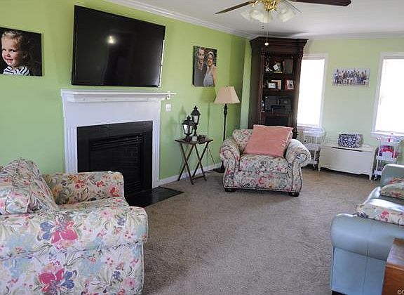 3rd image of 11931 Appaloosa Dr