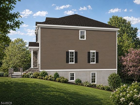 4th image of 184 Hickory Tavern Rd