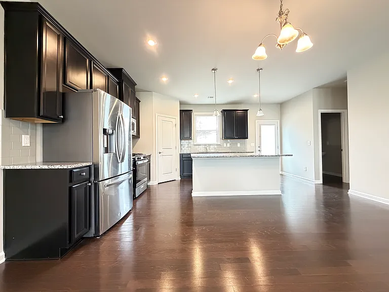 2838 Village Park Bnd — Photo 18