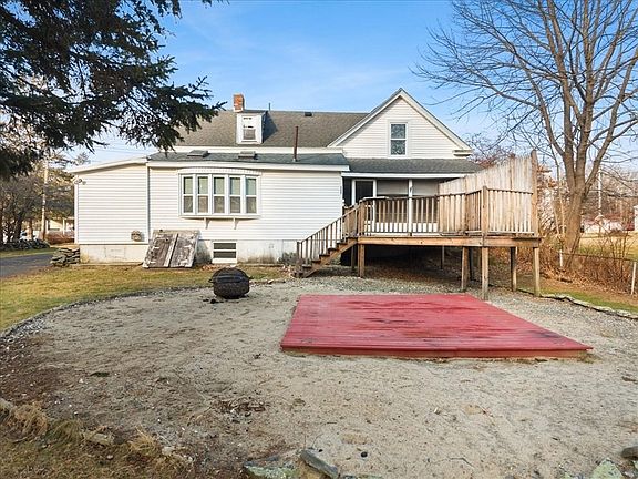 3rd image of 1524 Somerset Ave