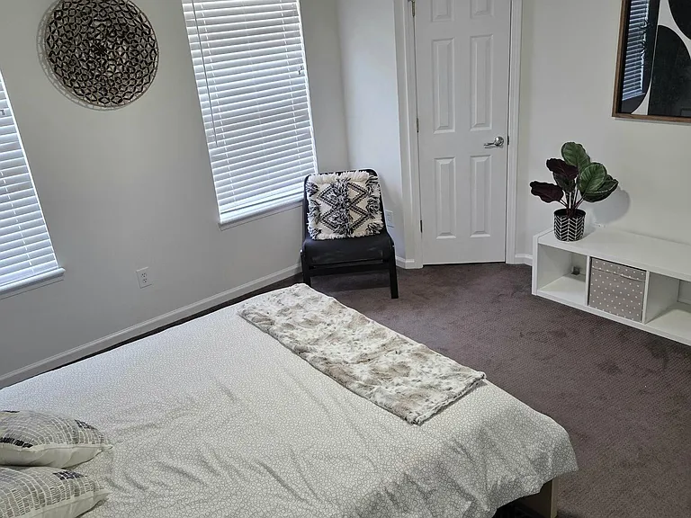 415 Southern Branch Ln — Photo 13