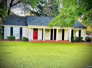 1506 Fairway Dr SE, Decatur, AL 35601