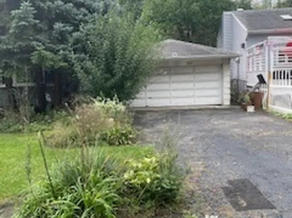 6237 W Berteau Ave, Chicago, IL 60634