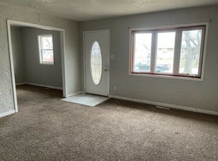 1124 Hamilton Pl, Gary, IN 46403