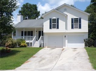 1881 Roxey Ln, Winder, GA 30680