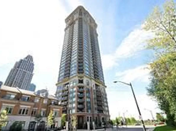 385 Prince Of Wales Dr, Mississauga, ON