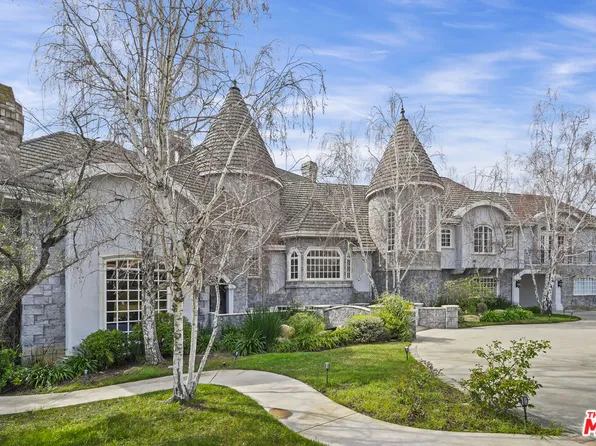 22510 La Quilla Dr, Chatsworth, CA 91311