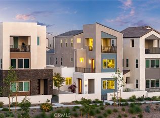 608 Chinon, Irvine, CA 92618