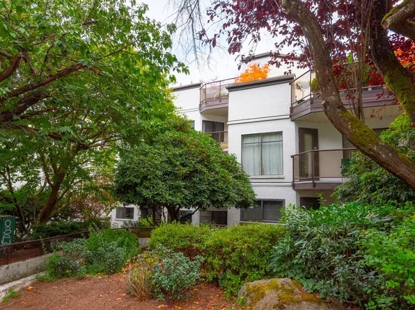 2222 Prince Edward St #105, Vancouver, BC V5T 4M6