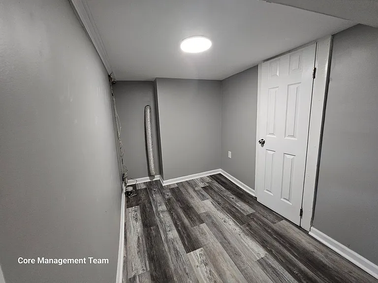 2624 Stella St — Photo 12