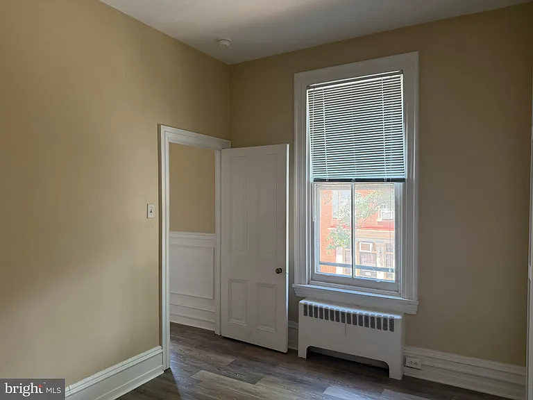 208 W Gay St #4 — Photo 10